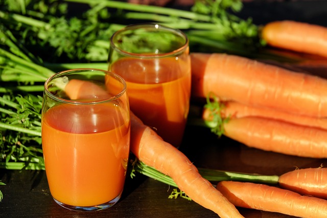 Carrot Juice: A Refreshing Source of Vitamin A