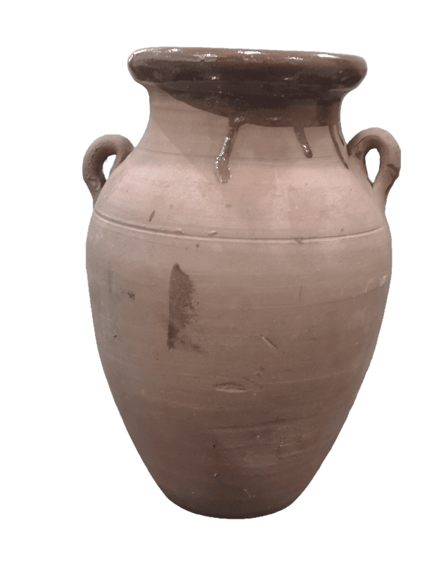 TANJIA IS A CLAY POT USED BY MOROCCAN TO PREPARE A DELICIOUS DISH